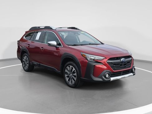 Used 2024 Subaru Outback Touring XT image 3