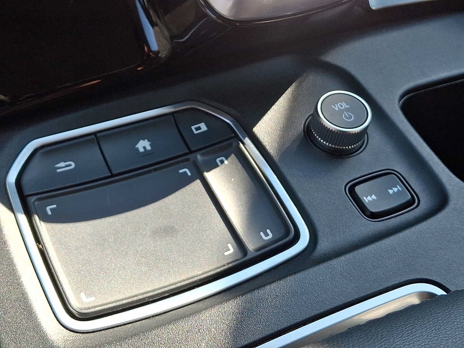 Used 2024 Acura MDX w/ Technology Package AWD/4WD image 26
