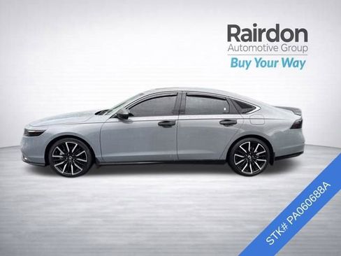 Certified 2023 Honda Accord Touring image 4