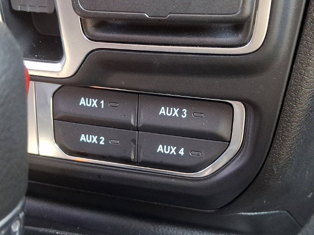 Used 2026 Jeep Gladiator Mojave AWD/4WD image 29