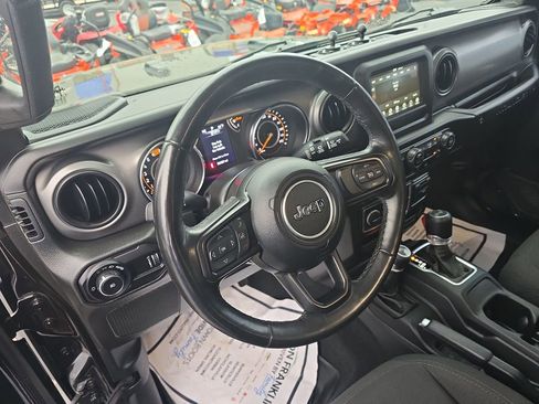 Used 2023 Jeep Wrangler Sport S image 19