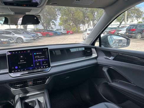 New 2026 Volkswagen Tiguan SE image 20