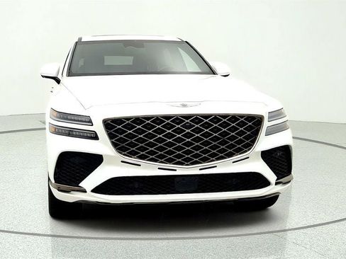 Used 2025 Genesis GV80 3.5T e-SC AWD/4WD image 2