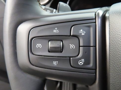 Used 2024 GMC Sierra 1500 AT4 w/ Technology Package image 51