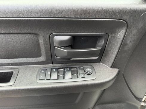 Used 2018 RAM 2500 Tradesman w/ Chrome Appearance Group AWD/4WD image 28
