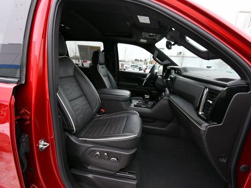 Used 2023 GMC Sierra 1500 AT4X AWD/4WD image 35