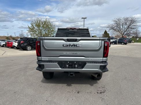 Used 2025 GMC Sierra 2500 Denali Ultimate AWD/4WD image 7