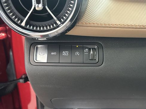 New 2026 Chevrolet Equinox ACTIV w/ Convenience Package III image 23