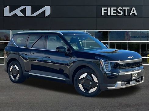 New 2026 Kia EV9 Wind image 1