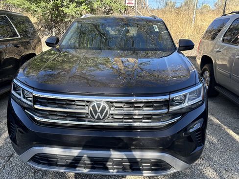Used 2020 Volkswagen Atlas Cross Sport S FWD image 4