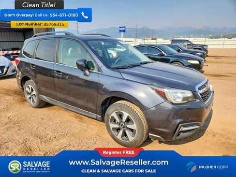 Used 2017 Subaru Forester 2.5i Limited AWD/4WD image 5