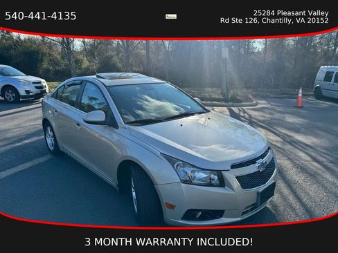 Used 2014 Chevrolet Cruze LT w/ All-Star Edition FWD image 9