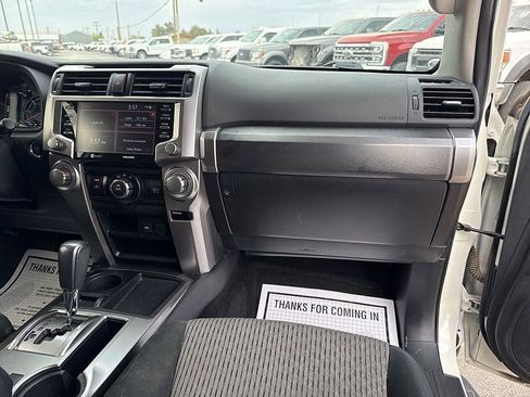 Used 2022 Toyota 4Runner SR5 image 18