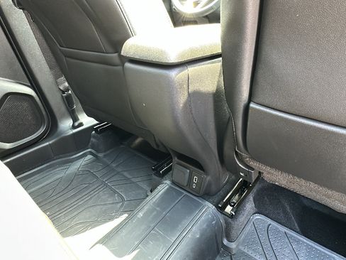 Used 2025 Chevrolet TrailBlazer ACTIV w/ Convenience Package AWD/4WD image 26