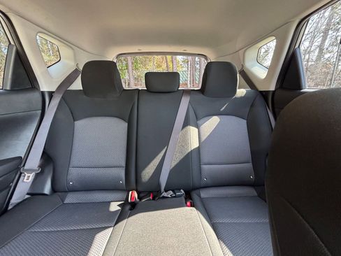 Used 2025 Kia Soul LX w/ LX Technology Package image 38