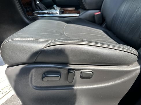 Used 2017 INFINITI QX80 4WD w/ Deluxe Technology Package image 13