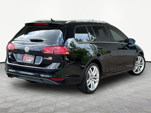 Used 2017 Volkswagen Golf SEL FWD image 6