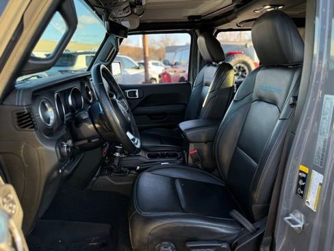 Used 2022 Jeep Wrangler Unlimited Rubicon 4xe w/ Cold Weather Group image 12