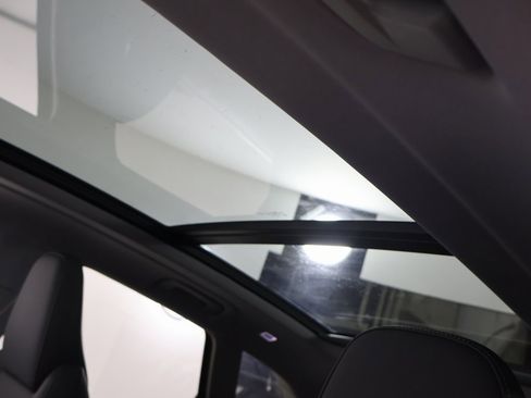 New 2025 Audi Q5 Prestige image 8