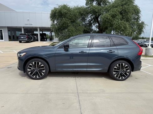 Certified 2026 Volvo XC60 B5 Ultra w/ Protection Package Premier AWD/4WD image 3