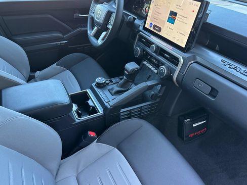 New 2026 Toyota Tacoma TRD Off-Road AWD/4WD image 17