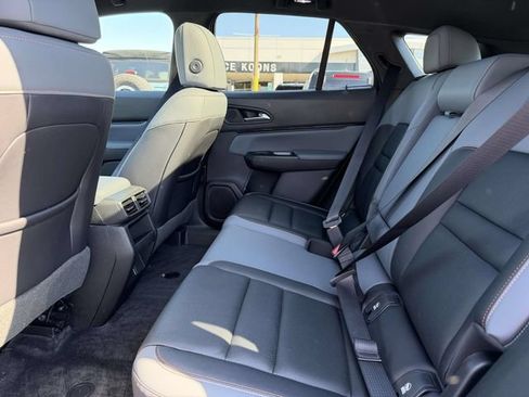 Certified 2025 Honda Prologue Elite image 9