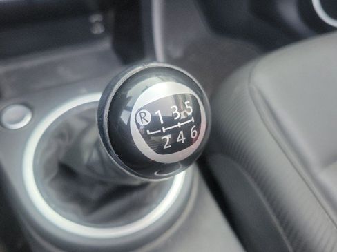 Used 2013 Volkswagen Beetle 2.0T FWD image 7