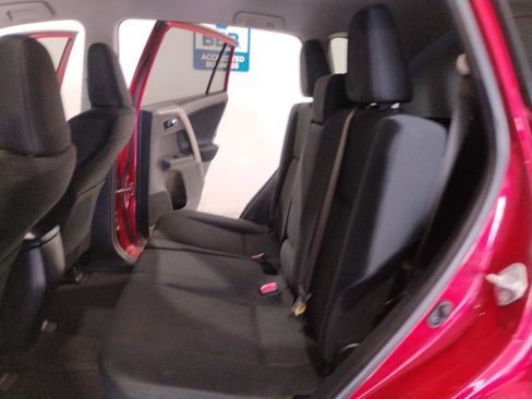 Used 2015 Toyota RAV4 LE FWD image 72