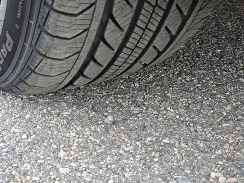 Certified 2025 BMW 330i xDrive Sedan w/ Premium Package image 13