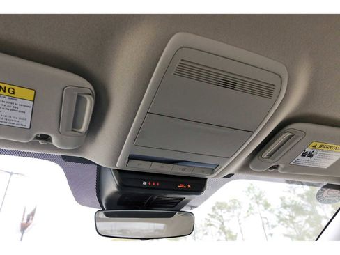 Certified 2025 MAZDA MAZDA3 s image 21