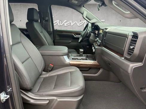 Certified 2023 GMC Sierra 1500 Elevation w/ Elevation Premium Package AWD/4WD image 17