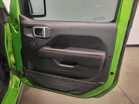 Used 2018 Jeep Wrangler Unlimited Rubicon image 26