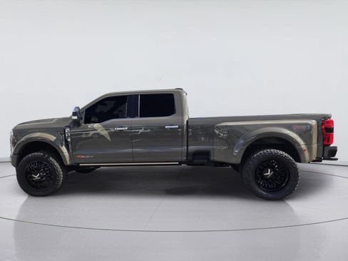 Used 2026 Ford F450 Platinum w/ Platinum Plus Package AWD/4WD image 5