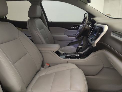 Used 2019 GMC Acadia SLT image 21