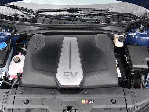 Used 2024 Kia EV6 Wind w/ Wind Technology Package image 56