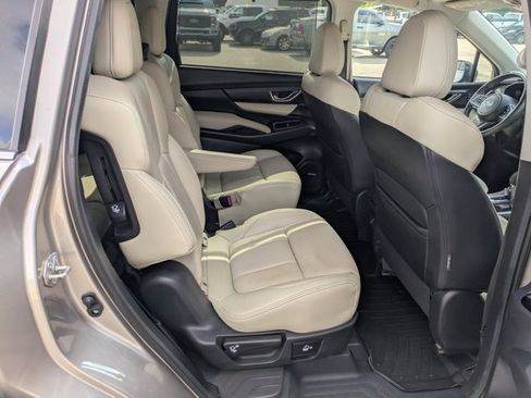 Used 2020 Subaru Ascent Limited w/ Technology Package AWD/4WD image 18