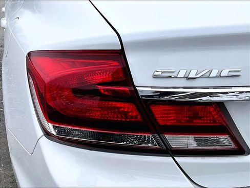 Used 2014 Honda Civic EX-L image 25