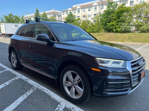 Used 2019 Audi Q5 2.0T Premium Plus AWD/4WD image 3