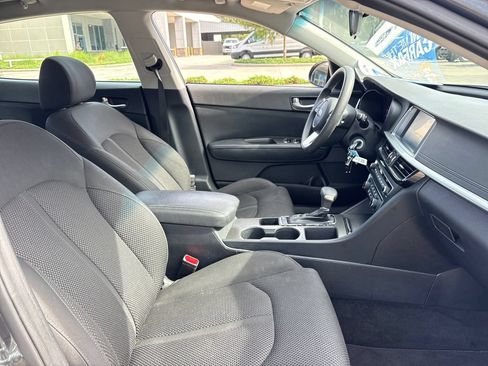 Used 2020 Kia Optima LX FWD image 27