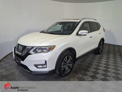 Used 2017 Nissan Rogue SL w/ SL Premium Package AWD/4WD image 3