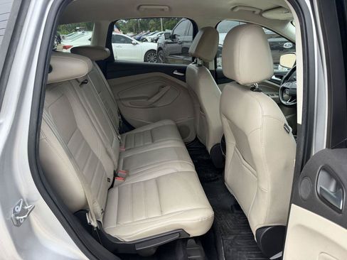 Used 2017 Ford Escape SE FWD image 14