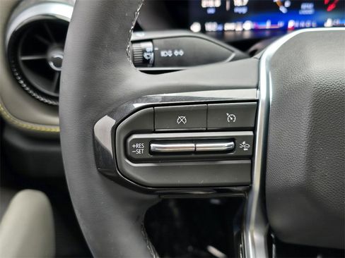 Certified 2026 Chevrolet Colorado ZR2 w/ Technology Package image 16