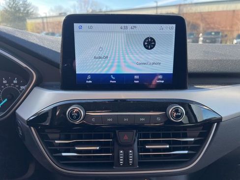 Used 2022 Ford Escape SEL image 28