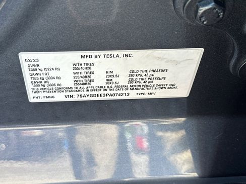 Used 2023 Tesla Model Y Long Range AWD/4WD image 37