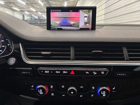 Used 2017 Audi Q7 3.0T Premium Plus AWD/4WD image 19