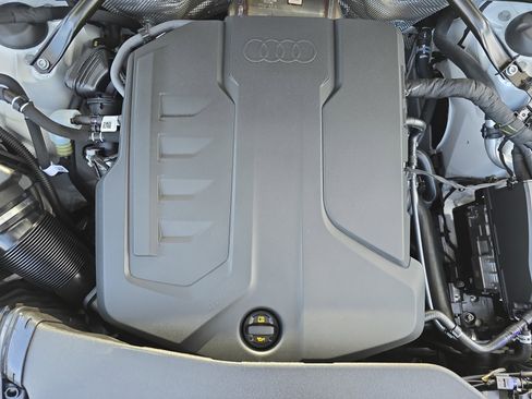 New 2026 Audi Q5 Premium image 30