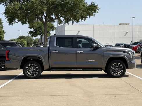 Used 2024 Toyota Tundra Limited w/ Power Package AWD/4WD image 3