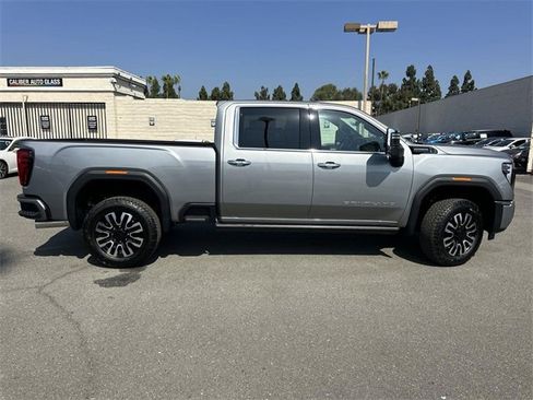 New 2026 GMC Sierra 2500 Denali Ultimate w/ Max Trailering Package image 3