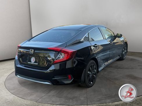 Used 2019 Honda Civic LX image 4