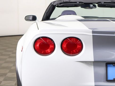 Used 2013 Chevrolet Corvette 427 w/ 1SC Preferred Equipment Group RWD image 14